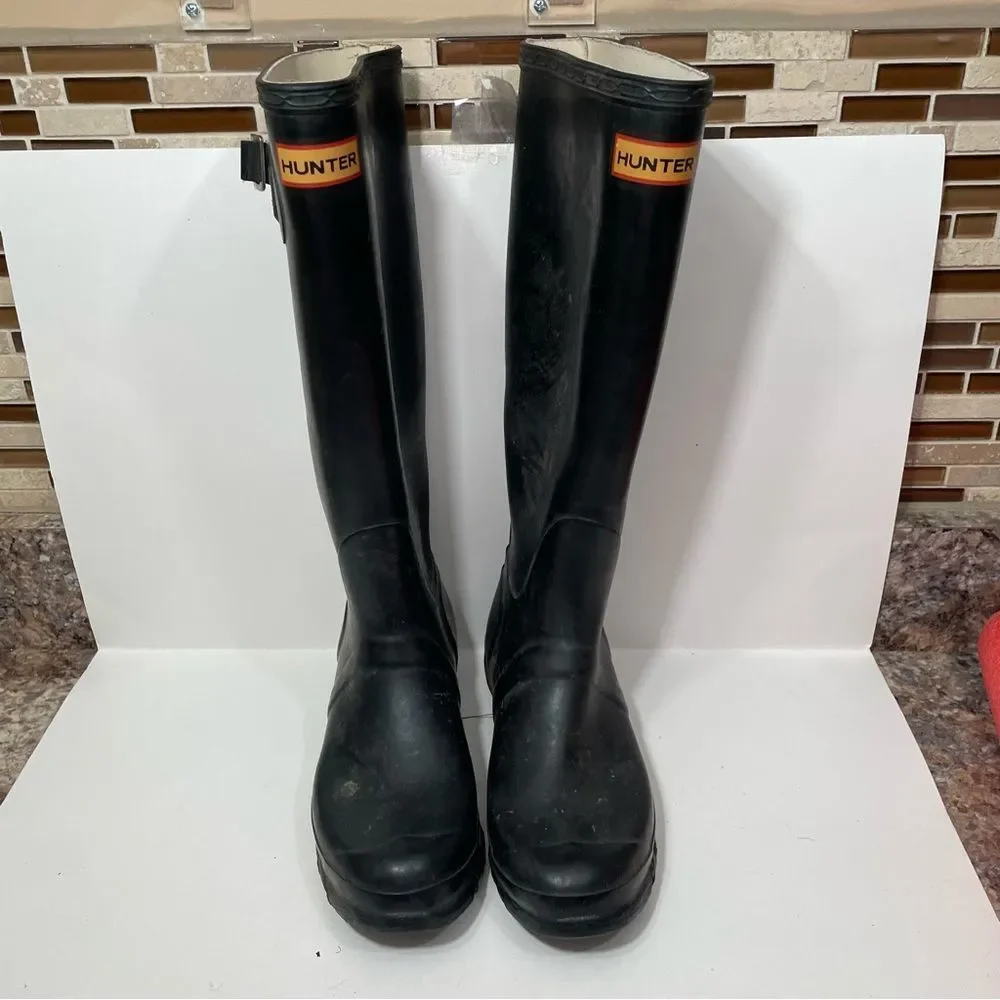 Hunter Black Classic Tall Rain Boots